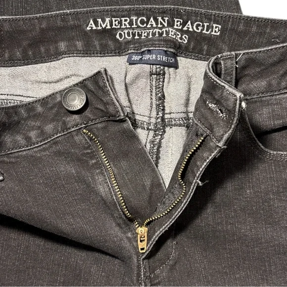American Eagle Women's Size 12 Black 360 Super Stretch Skinny Jeans Extra Long - Picture 4 of 5